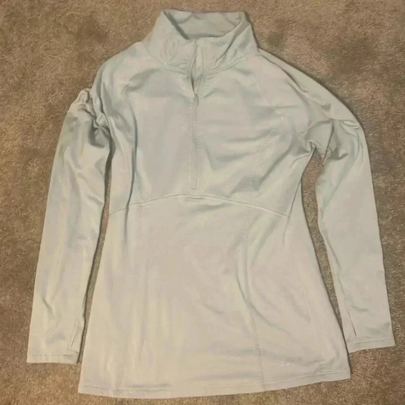 Hind pullover size medium - Picture 1 of 3